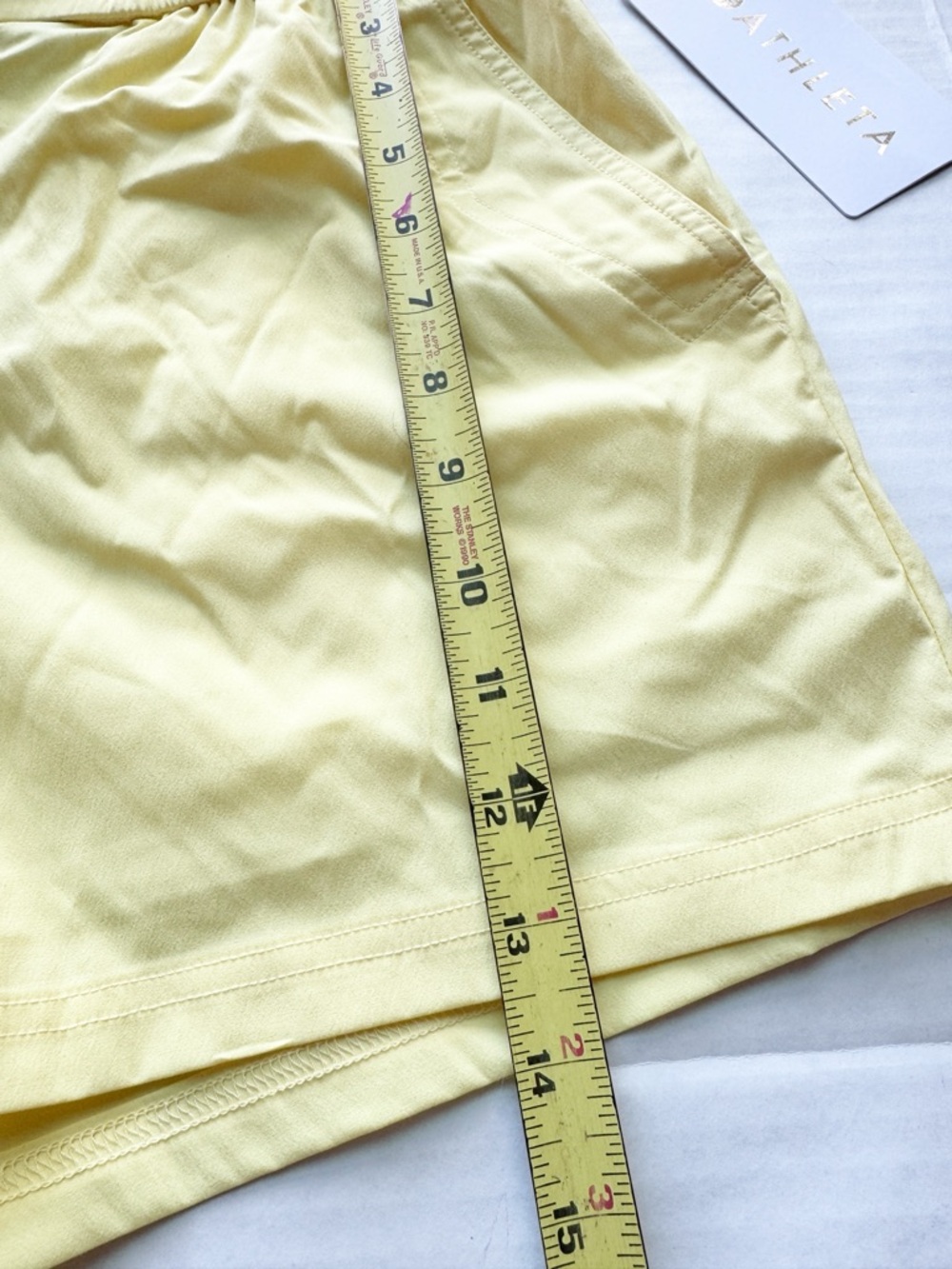 ATHLETA New Highland High Rise 3 1/2" Utility Short in Citron Yellow NWT - Picture 15 of 16